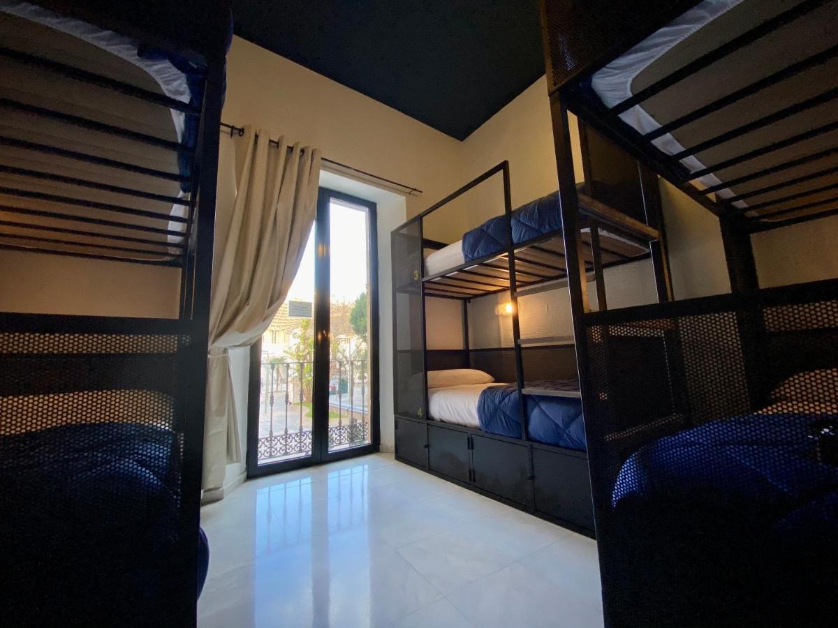 Joy Setas Coworking Hostel Σεβίλλη Εξωτερικό φωτογραφία