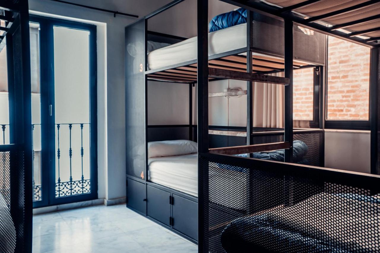 Joy Setas Coworking Hostel Σεβίλλη Εξωτερικό φωτογραφία