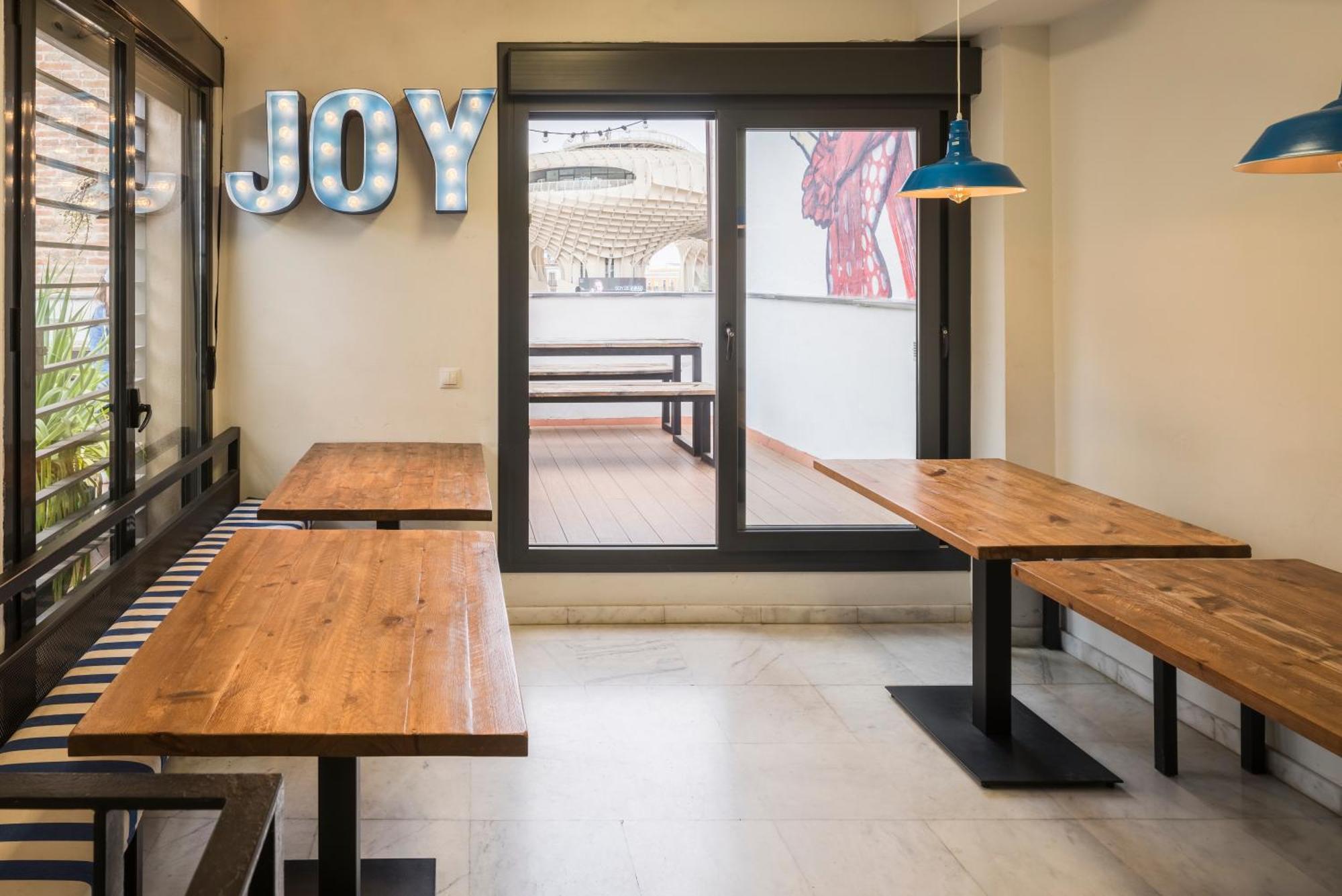 Joy Setas Coworking Hostel Σεβίλλη Εξωτερικό φωτογραφία