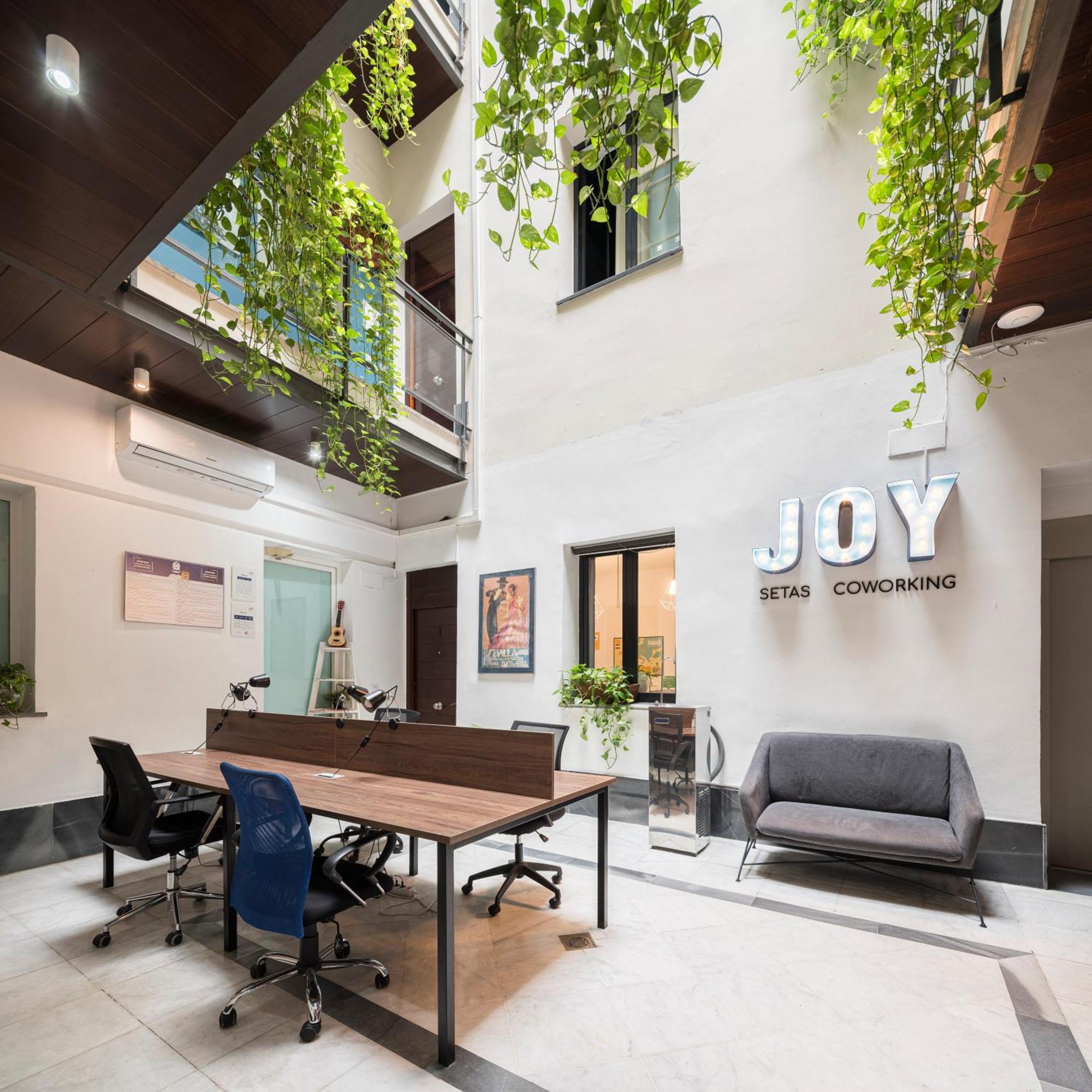 Joy Setas Coworking Hostel Σεβίλλη Εξωτερικό φωτογραφία