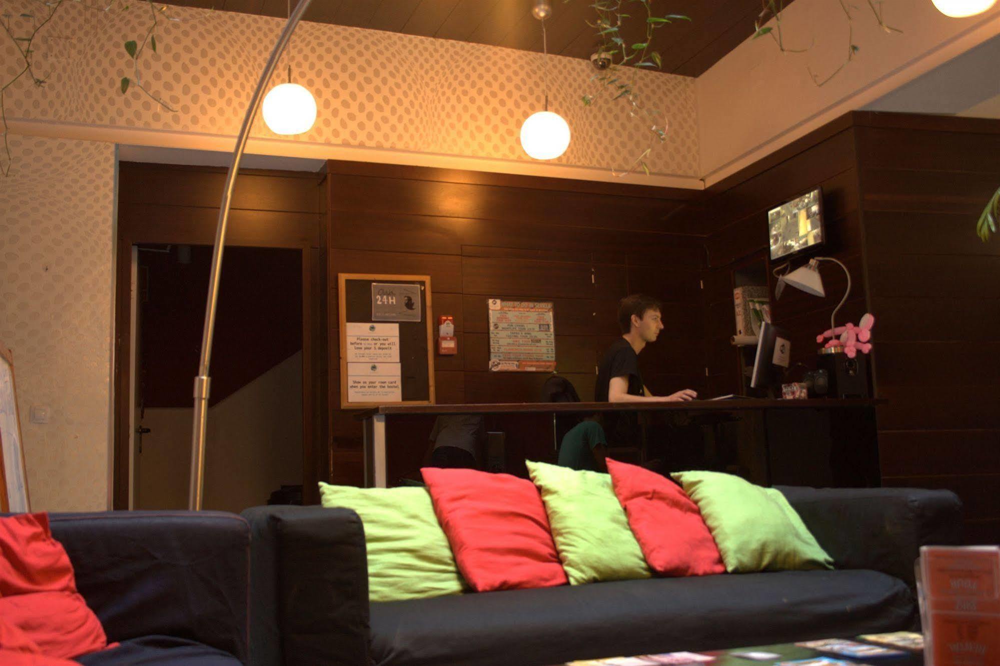 Joy Setas Coworking Hostel Σεβίλλη Εξωτερικό φωτογραφία