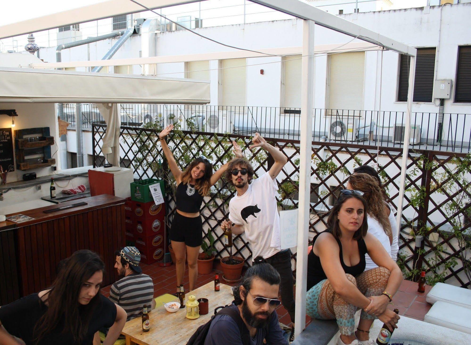 Joy Setas Coworking Hostel Σεβίλλη Εξωτερικό φωτογραφία