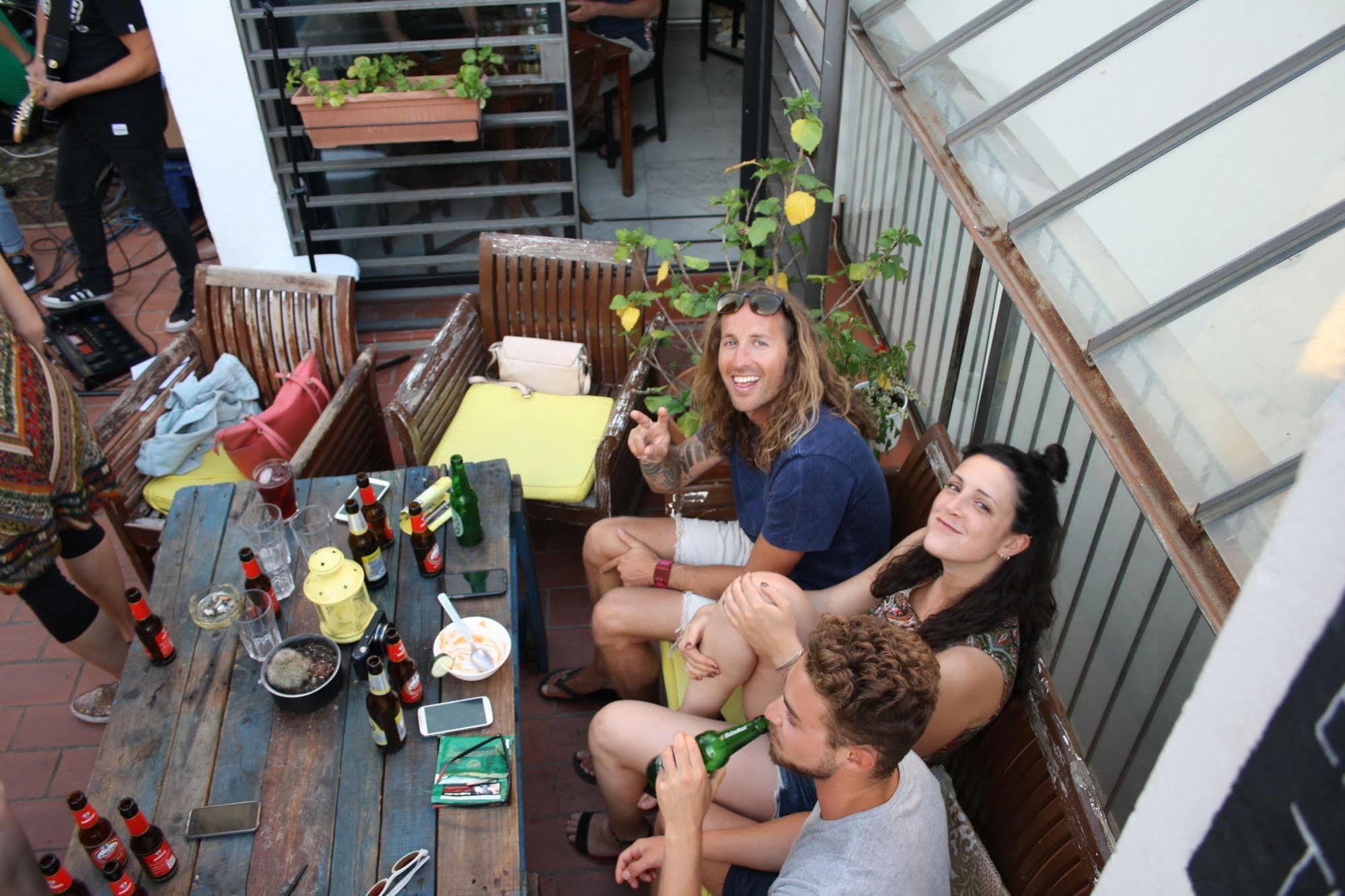 Joy Setas Coworking Hostel Σεβίλλη Εξωτερικό φωτογραφία